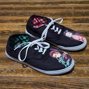 Men's DEMON SLAYER Low Top Sneakers Size 9